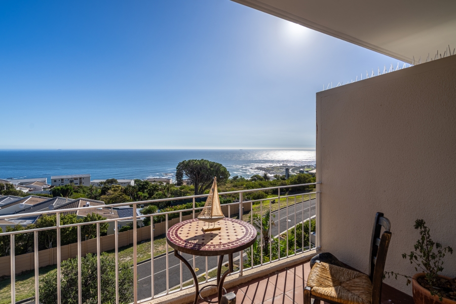 2 Bedroom Property for Sale in Camps Bay Western Cape